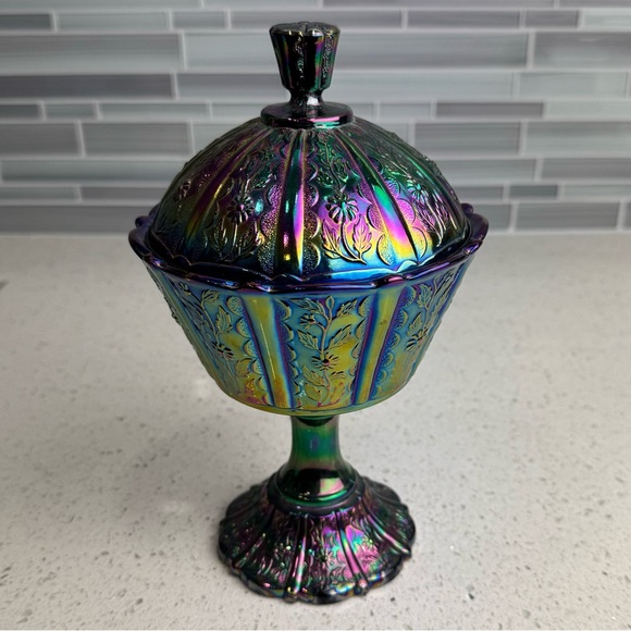 RARE Fenton Black Amethyst 1970s Carnival Glass Daisy Covered Compote Candy Dish - Picture 3 of 12